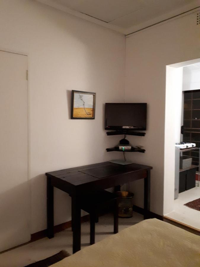 Hotel a La Fugue Upington Exterior foto