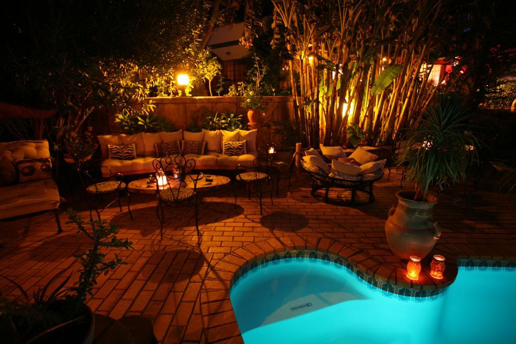 Hotel a La Fugue Upington Exterior foto