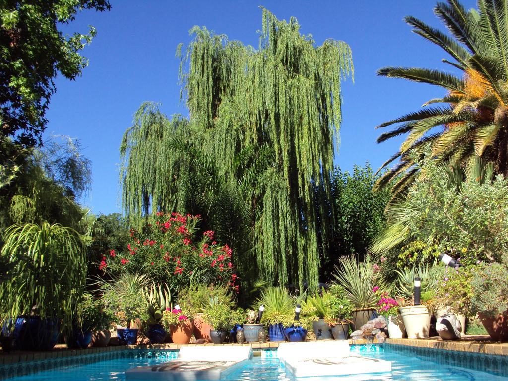 Hotel a La Fugue Upington Exterior foto