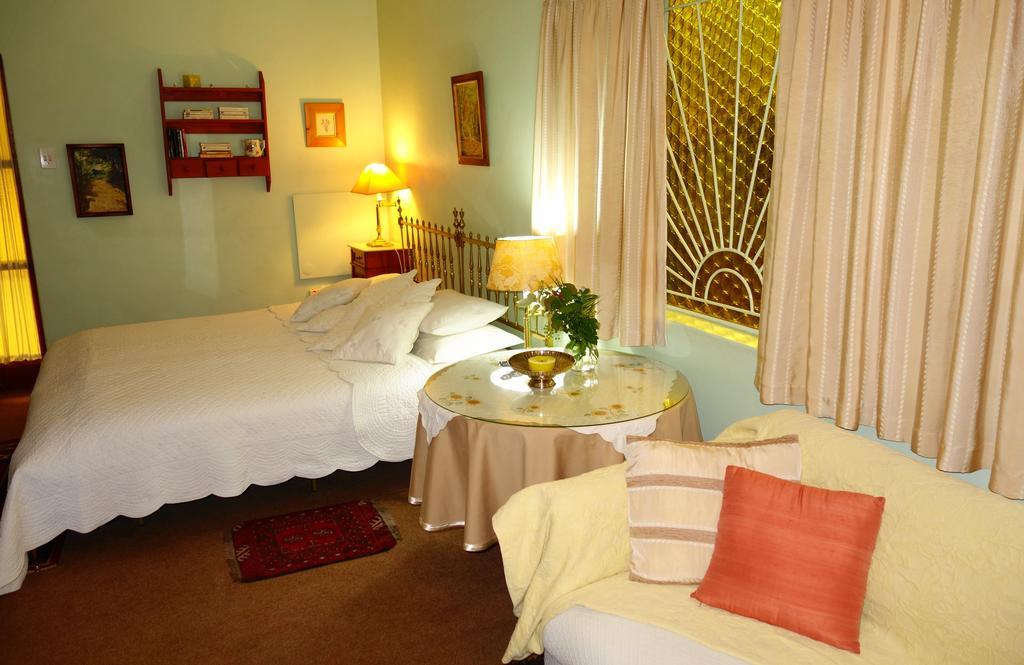 Hotel a La Fugue Upington Exterior foto